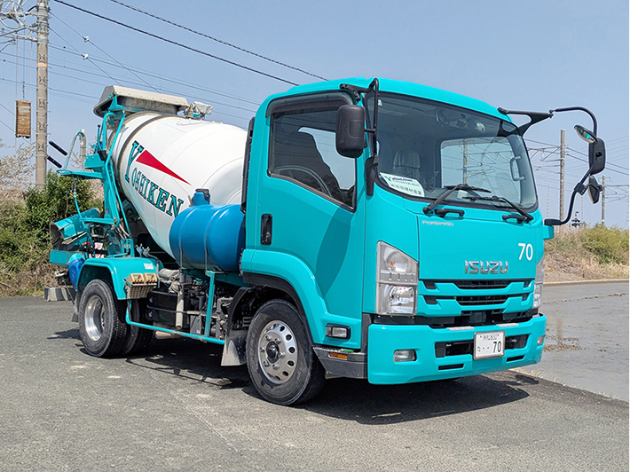 4t車×4台（遮熱ドラム4台）